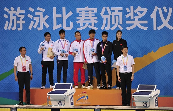 校園組: 麥世霆奪得男子100 米200 米蛙泳銀牌